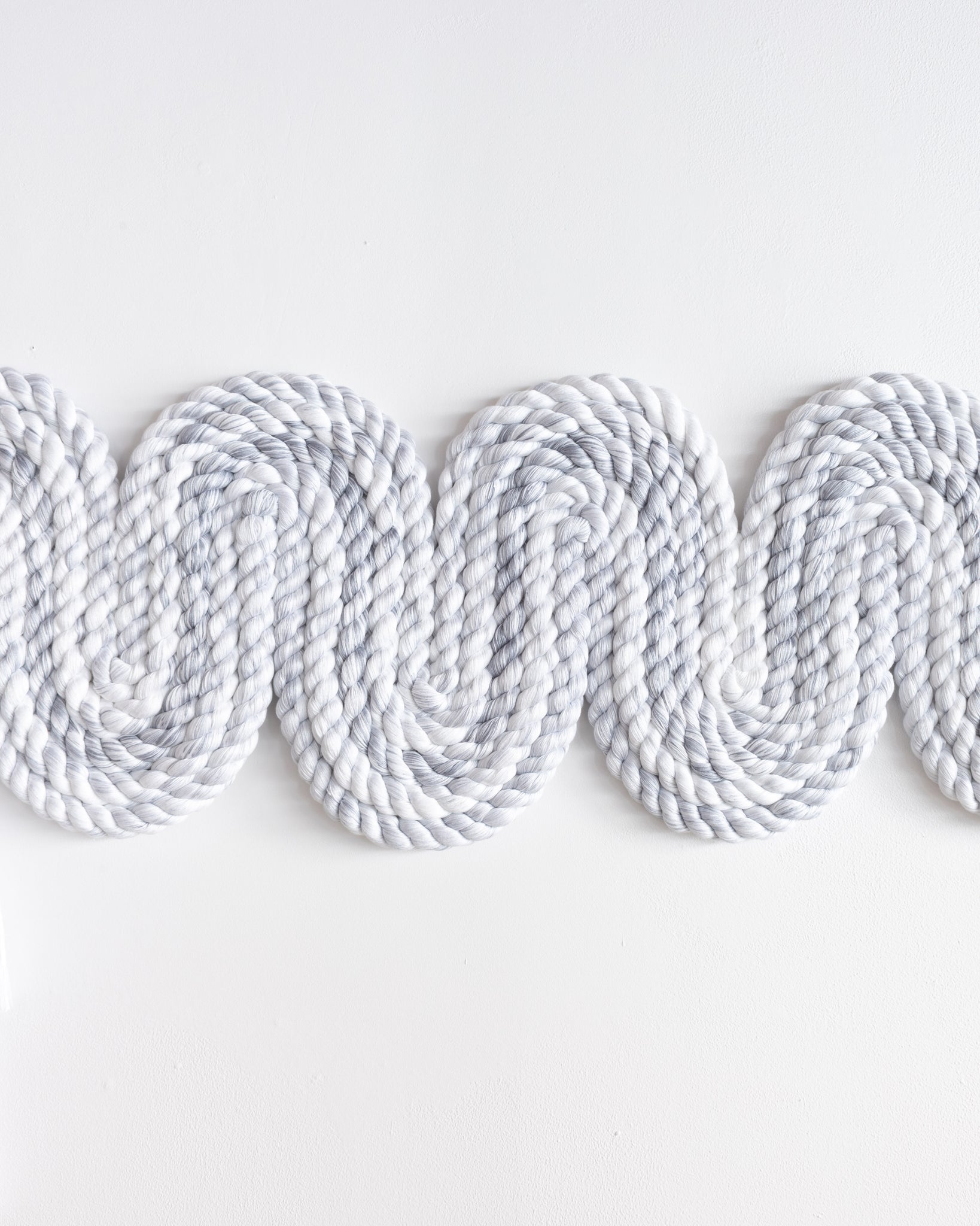 Wide Rope Squiggle (Grey)