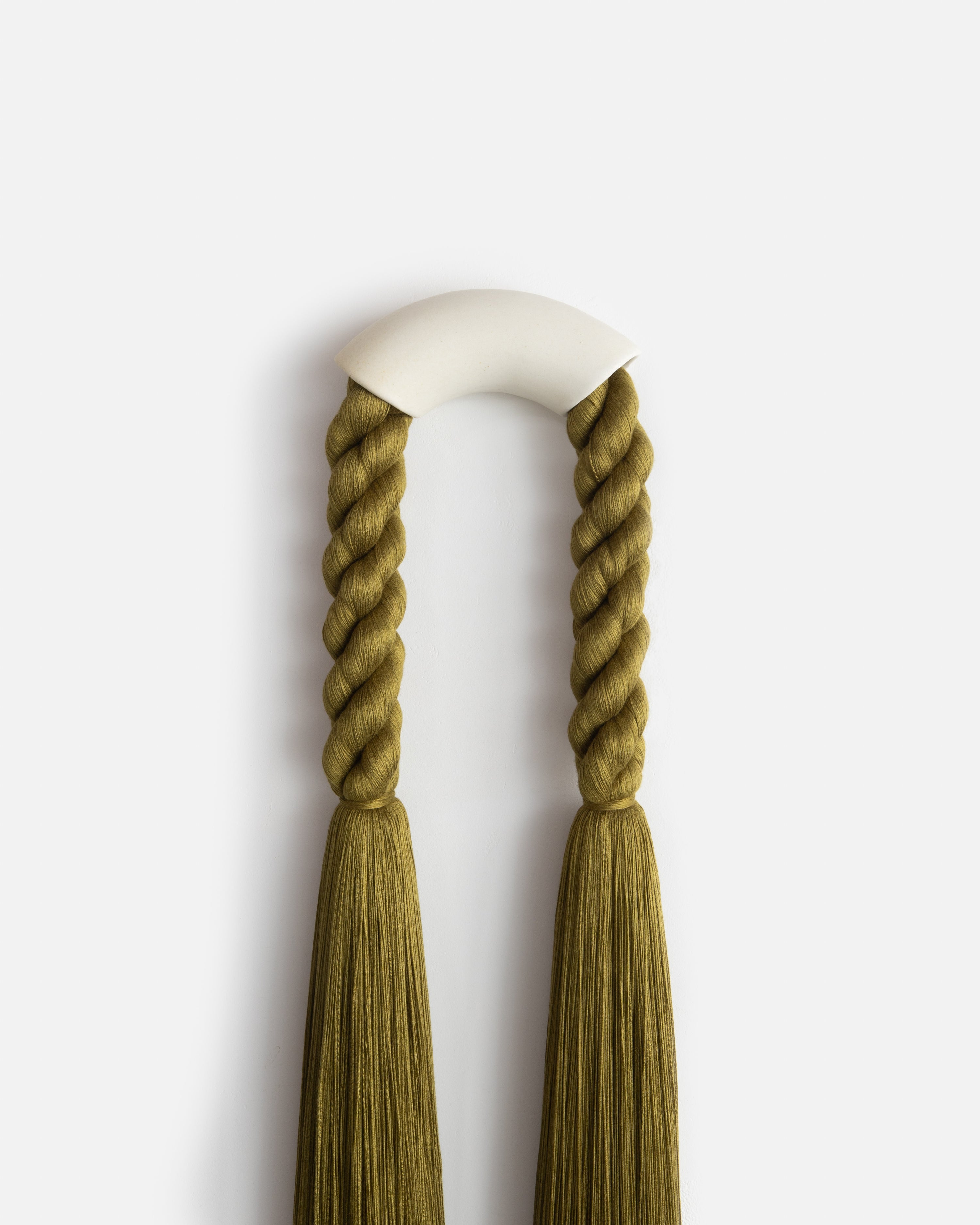 Large Off-White Ceramic Semi Arch (Olive Rope)