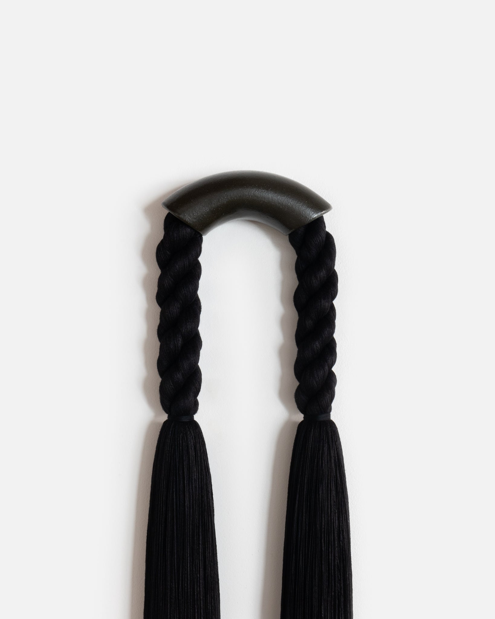 Medium Black Ceramic Semi Arch (Black Rope)