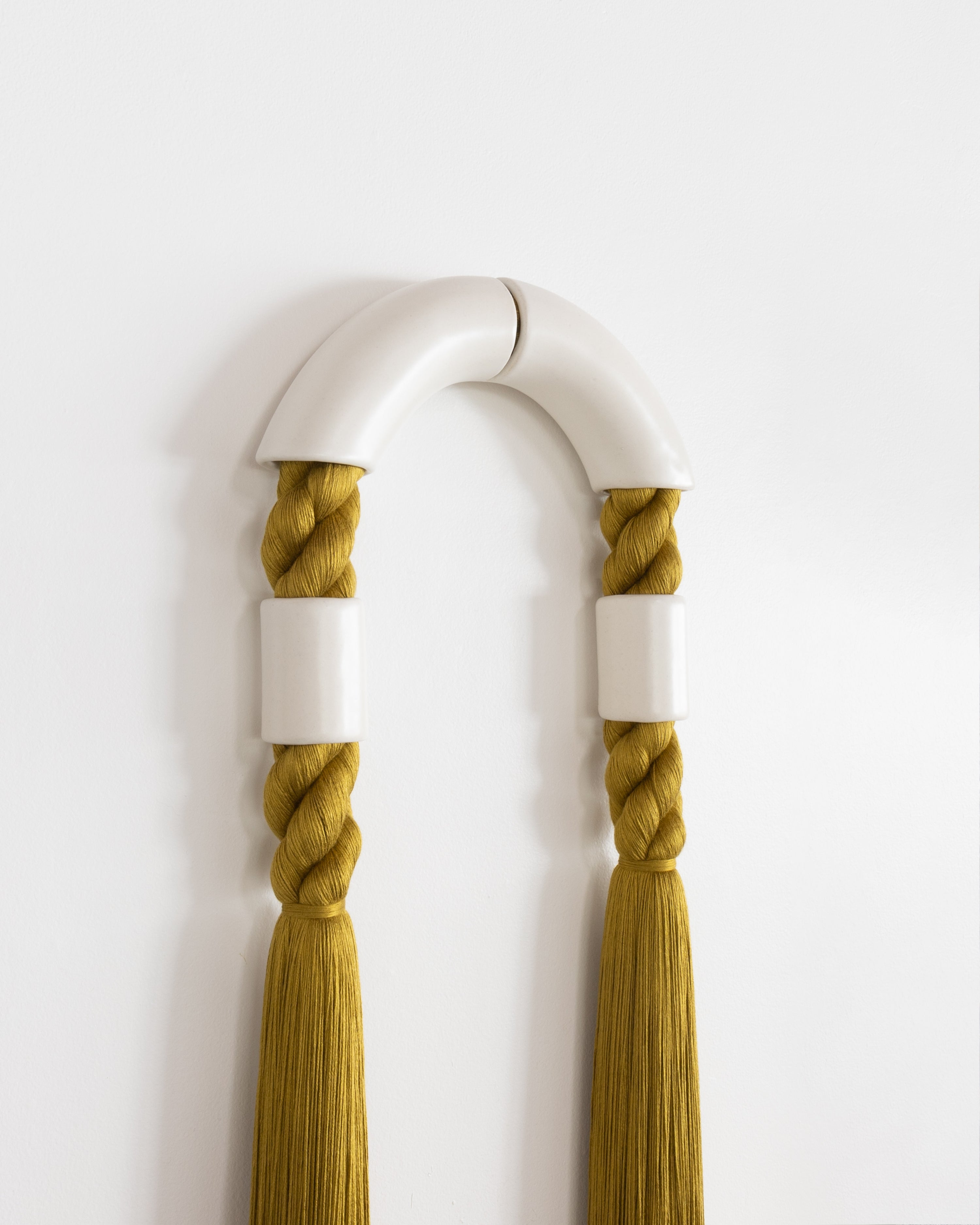 Medium White Ceramic Illusion Arch (Chartreuse Rope)